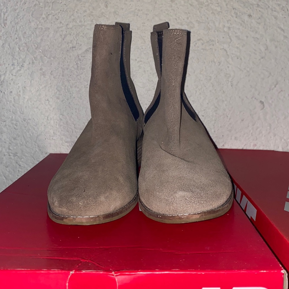 Gap Suede Ankle Boot